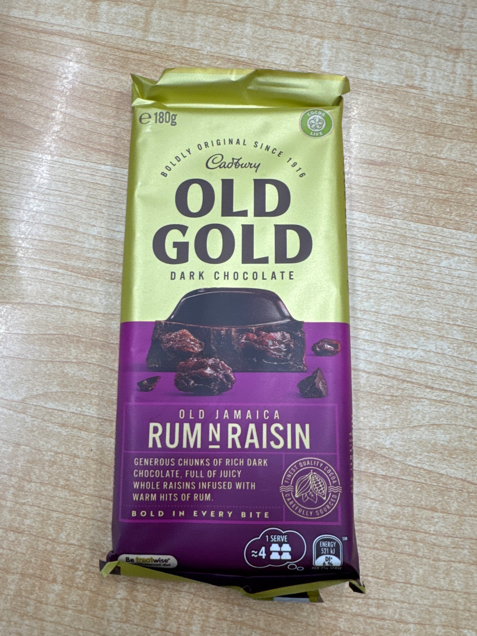 Cadbury Old Gold Australian Rum and Raisin 180g