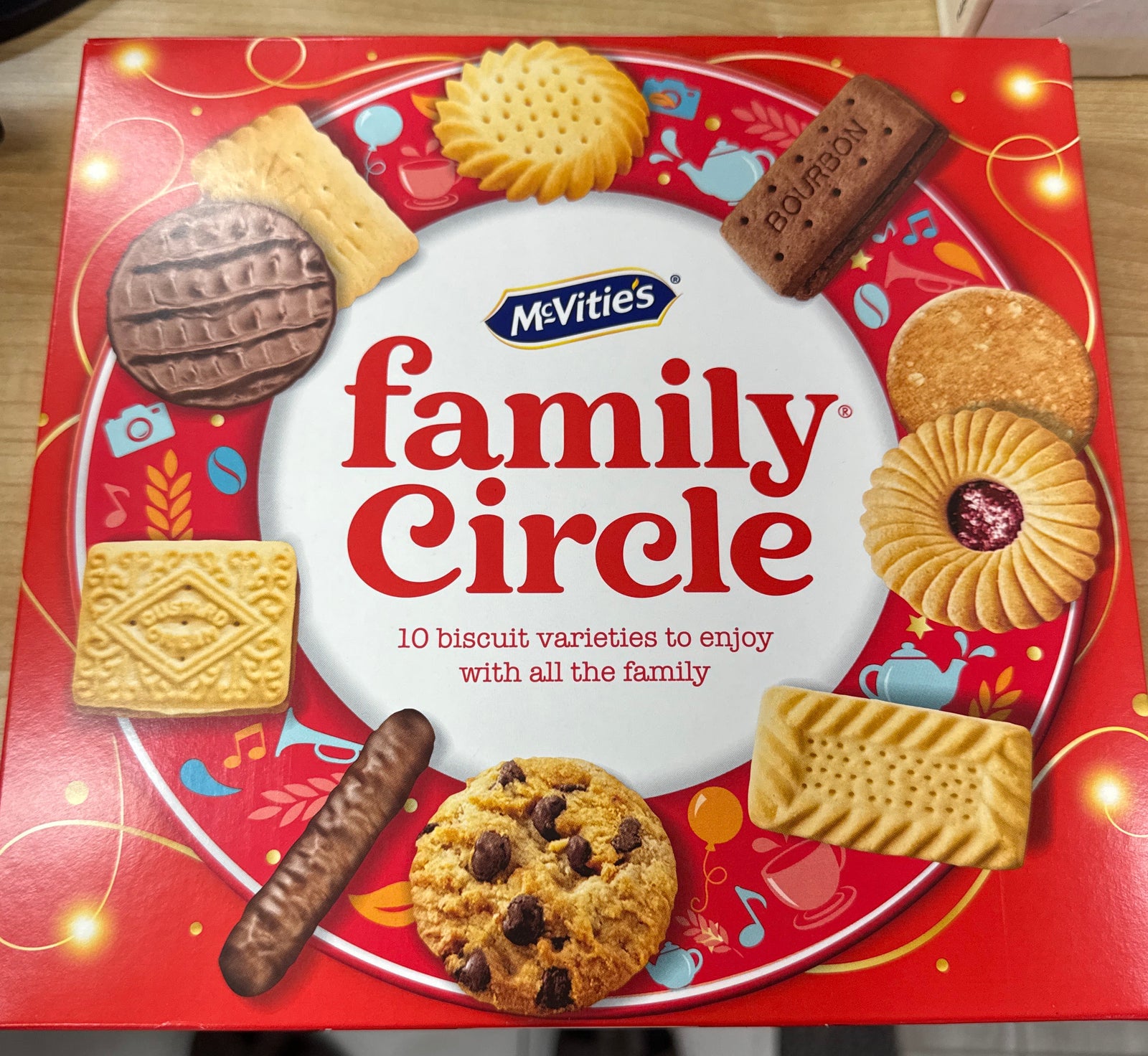 McVities Family Circle Biscuit Variety 400g