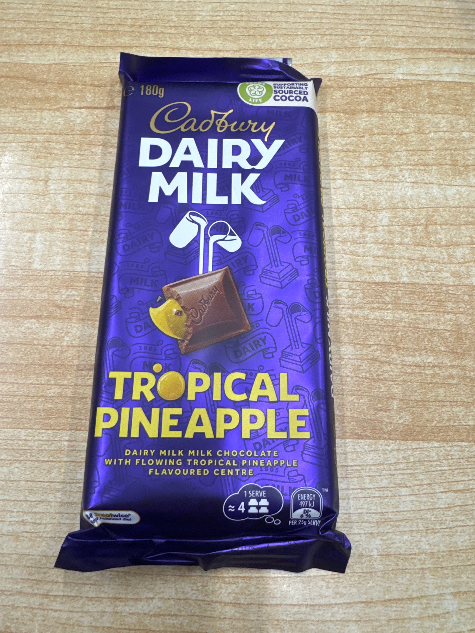 Cadbury Australian Tropical Pineapple 180g