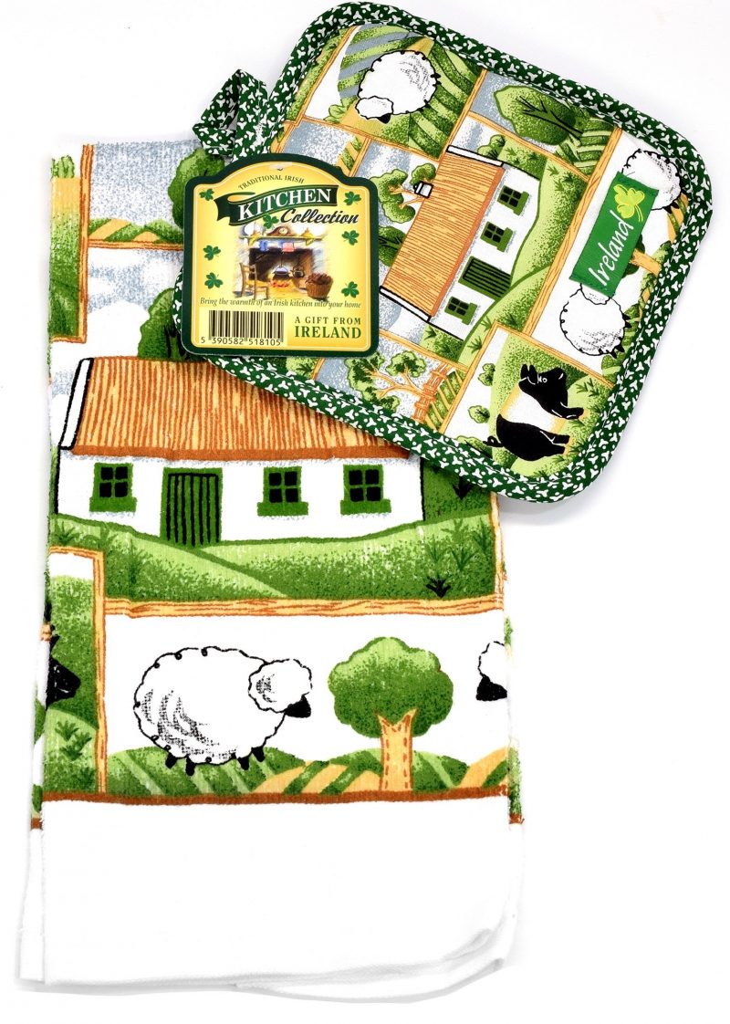 Traditional Kitchen Collection Countryside tea towel and pot holder