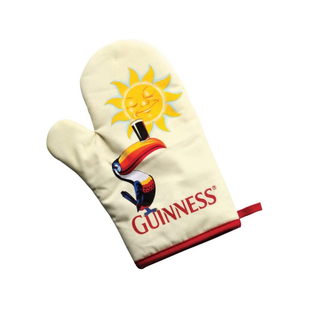 GUINNESS – TOUCAN OVEN GLOVE