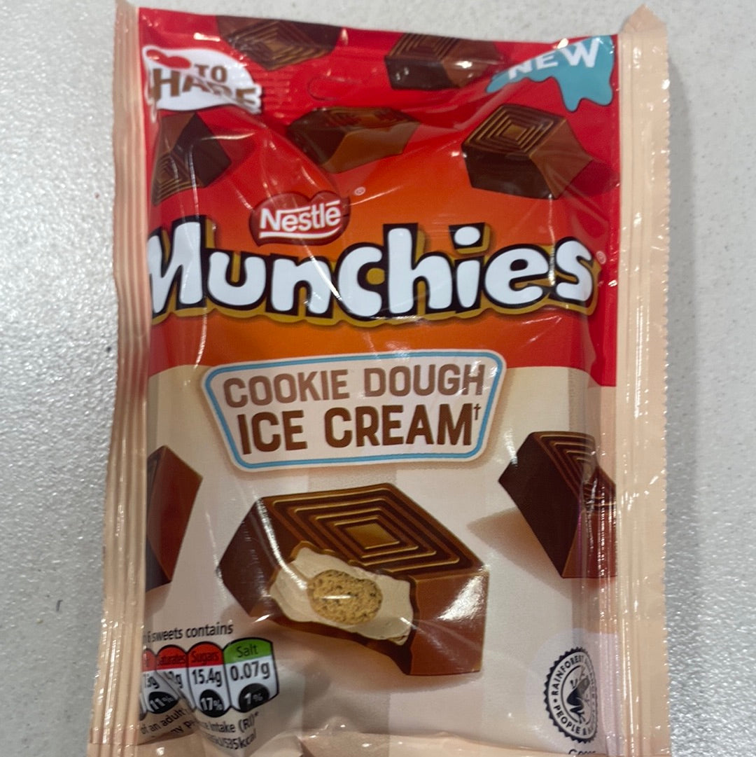 Nestle Munchies cookie Dough ice cream 97g