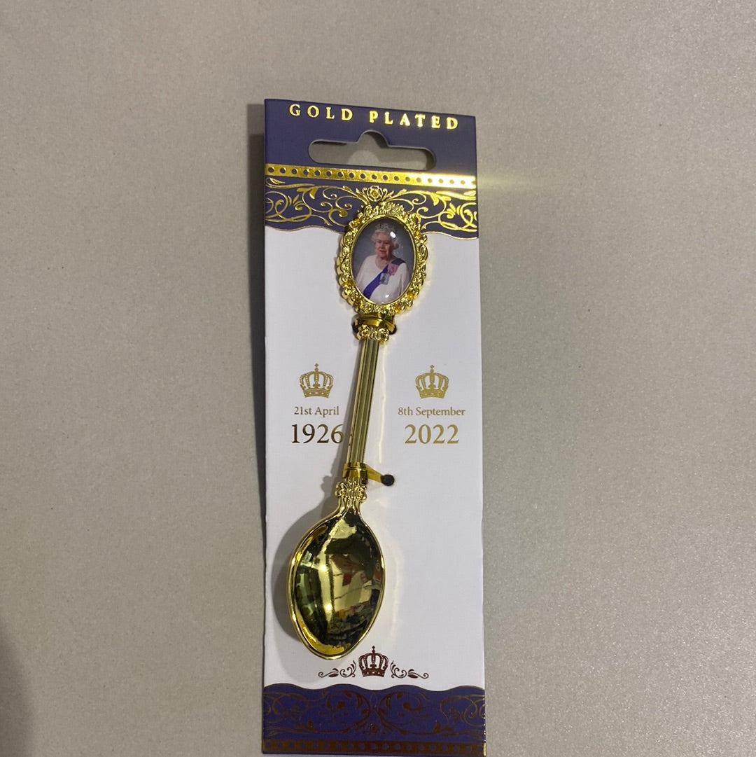 MQUEEN ELIZABETH II COMM TEASPOON