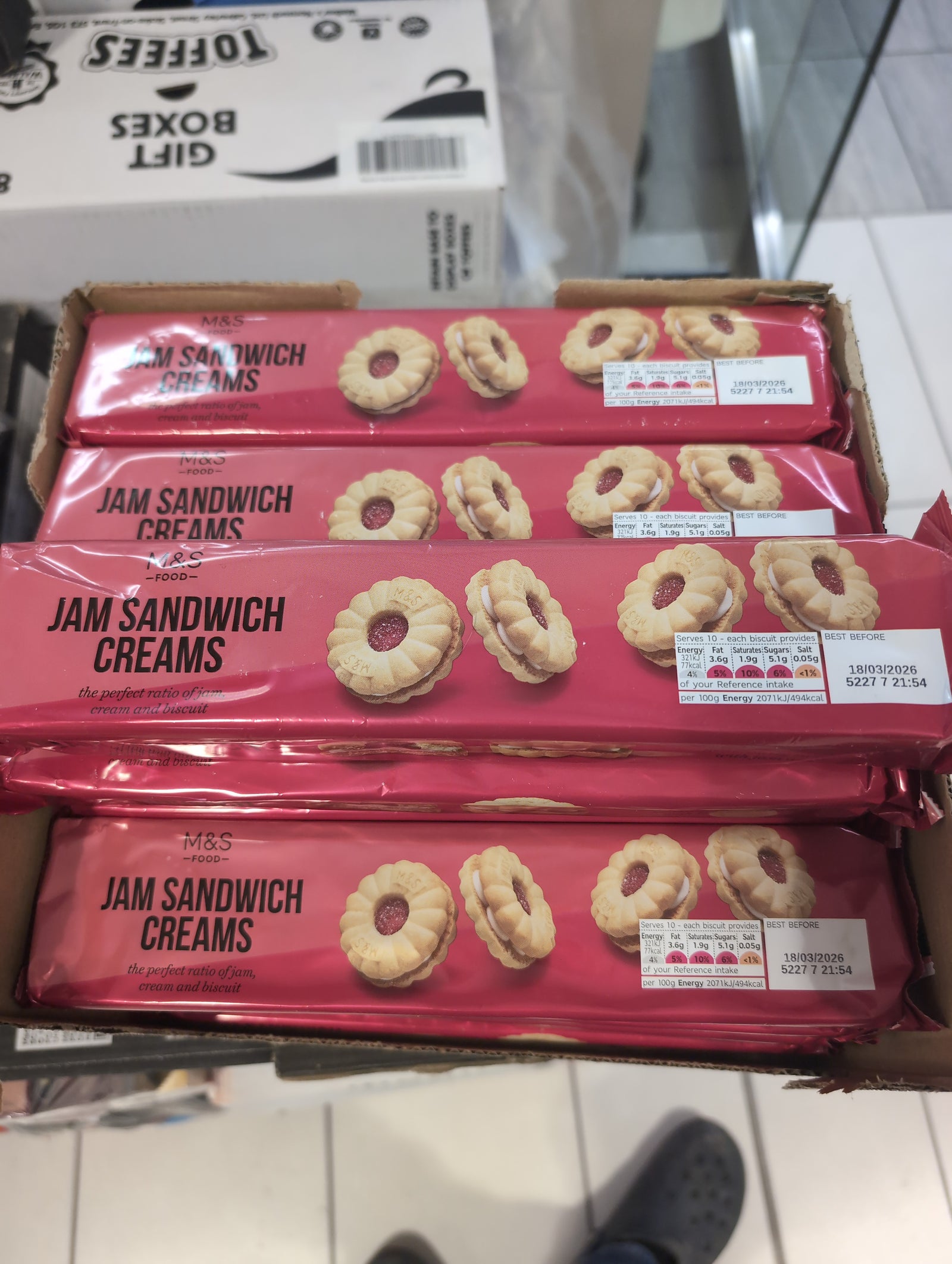 Marks and Spencer Raspberry Creams 125g